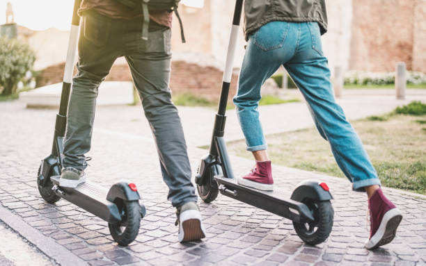 Trotinete Elettriche: Benefici e Svantaggi di un Mezzo di Trasporto Sostenibile